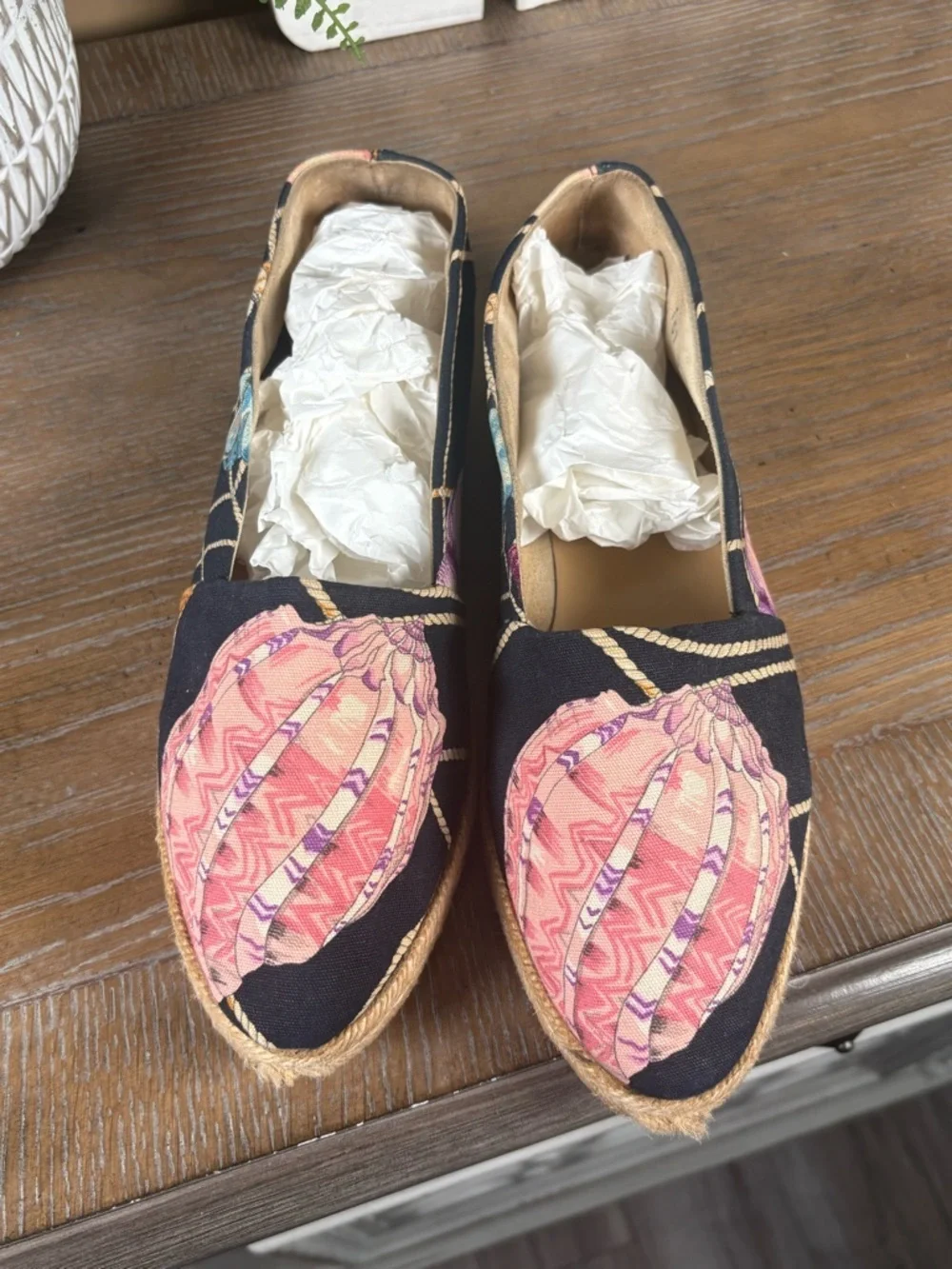 None comfortable espadrille